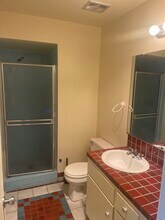 1187 E 3rd St, Unit 102 in Long Beach, CA - Building Photo - Building Photo