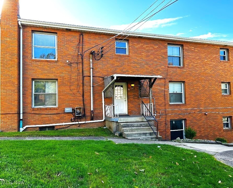 2518 Sunset Blvd in Steubenville, OH - Building Photo