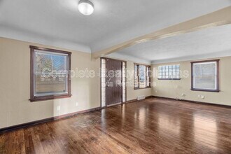 11820 Larimore Rd in St. Louis, MO - Building Photo - Building Photo