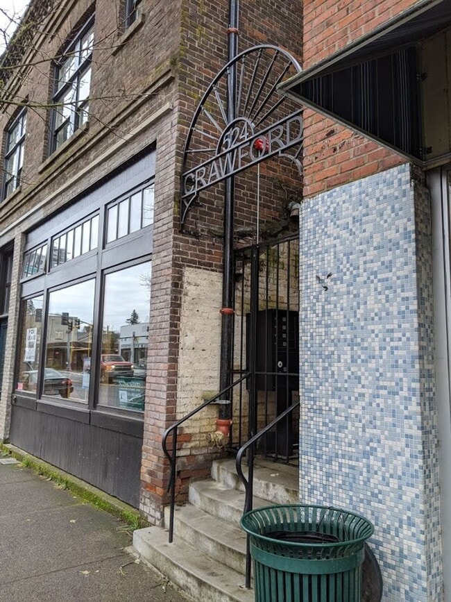 property at 524 E Main St