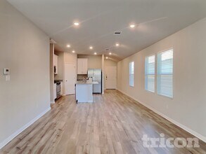 3528 Stride Ln in Georgetown, TX - Foto de edificio - Building Photo