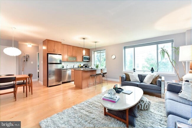 property at 4100 W St NW