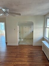 2109 Walnut St, Unit 2nd Floor A in Harrisburg, PA - Building Photo - Building Photo