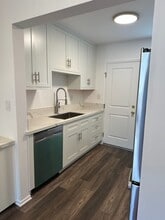 6108 Carmen Pl in Los Angeles, CA - Foto de edificio - Building Photo