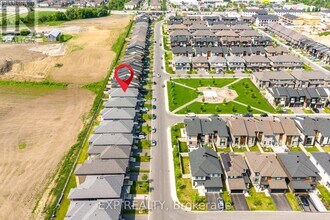 244 Shuttleworth Dr. in Ottawa, ON - Building Photo - Building Photo