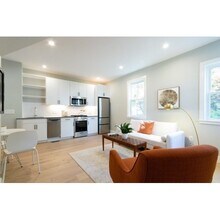 48 St John St in Boston, MA - Building Photo - Building Photo