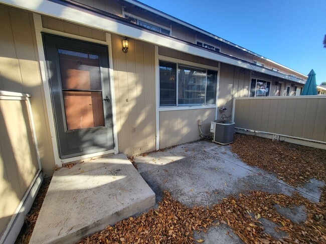 property at 401 Allouette Way