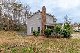 8003 Cadmium Ct in Charlotte, NC - Building Photo - Building Photo