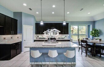 17622 Quiet Shores Dr in Richmond, TX - Foto de edificio - Building Photo