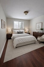 1490 York Rd in Niagara-On-The-Lake, ON - Building Photo - Building Photo