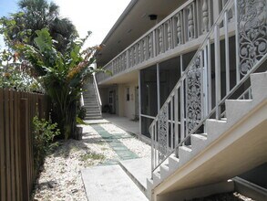 817 S Federal Hwy in Lake Worth Beach, FL - Building Photo - Building Photo