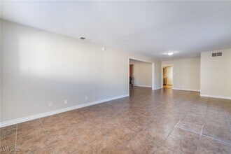 1106 Norman Ave in Las Vegas, NV - Building Photo - Building Photo