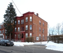 49 Benton St Apartments