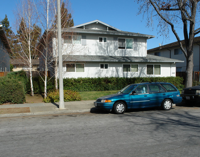 1245 Coronado Dr in Sunnyvale, CA - Building Photo - Building Photo