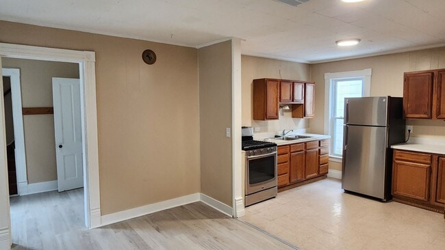 94 State St in Bradford, PA - Building Photo - Building Photo