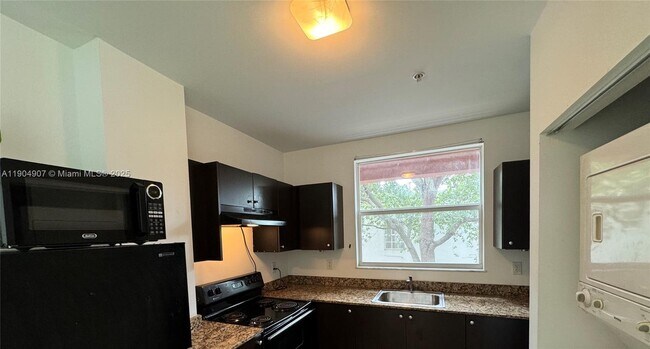 property at 529 NE 62nd St