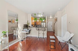 24 Ave at Port Imperial in West New York, NJ - Foto de edificio - Building Photo