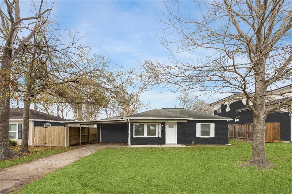 6530 Sivley St in Houston, TX - Building Photo