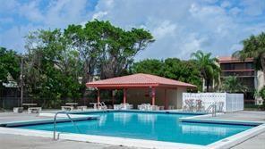 745 SE 1st Way in Deerfield Beach, FL - Building Photo - Building Photo