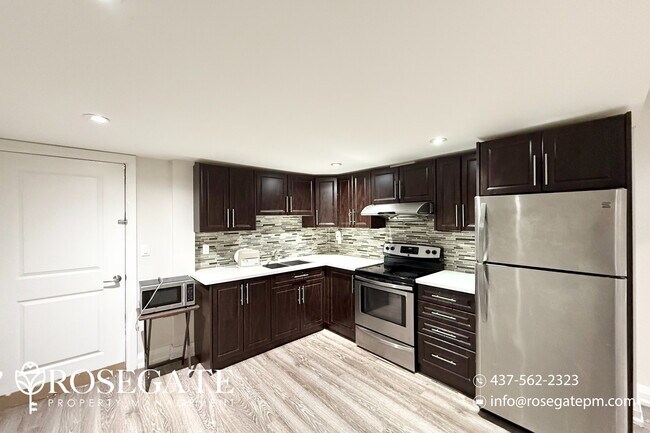 163 Elmwood Ave in Richmond Hill, ON - Building Photo - Building Photo