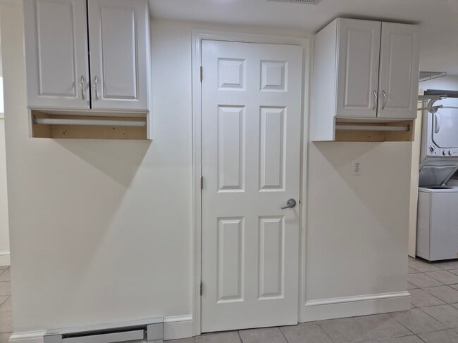 305 Adams Ave, Unit Basement Studio in Alexandria, VA - Building Photo - Building Photo