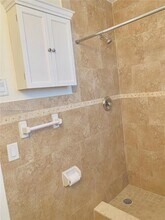 59 NW 37th St in Oakland Park, FL - Building Photo - Building Photo