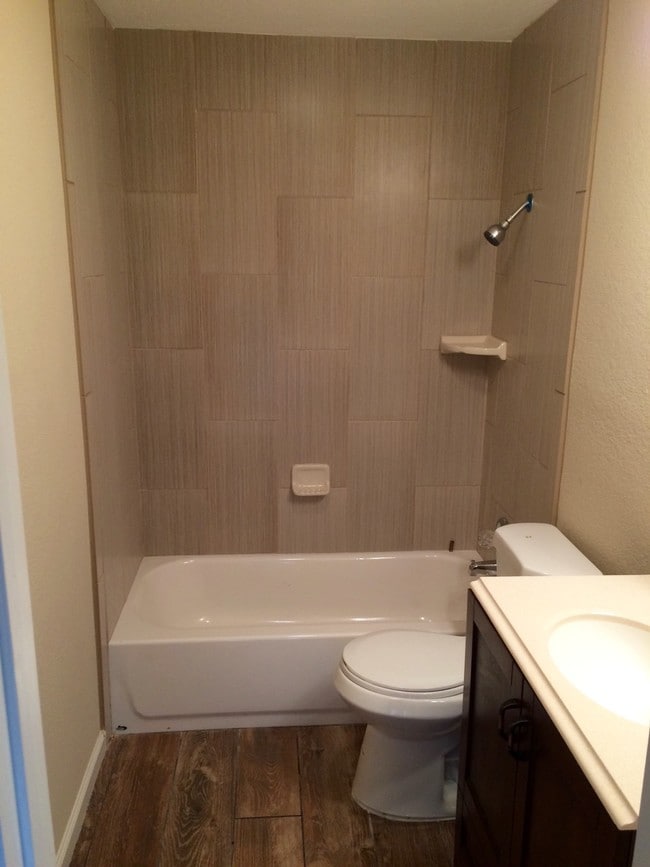 property at 1712 Poage Ave