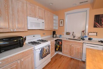 3731 N Janssen Ave, Unit K00J in Chicago, IL - Building Photo - Building Photo