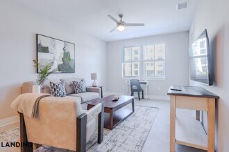 2361 Commerce Park Dr NE, Unit 2404 in Palm Bay, FL - Building Photo - Building Photo