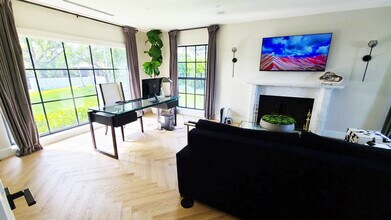 4312 NE 22nd Ave in Fort Lauderdale, FL - Building Photo - Building Photo