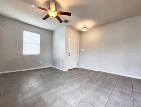 5921 Red Bud Ridge Ln in Austin, TX - Building Photo - Building Photo