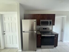 11518 Landing Pl in North Palm Beach, FL - Building Photo - Building Photo
