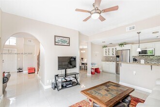 3412 NW 110th Way in Coral Springs, FL - Building Photo - Building Photo