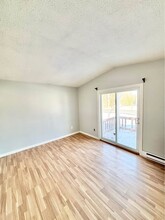 770 Riverside Dr in Fredericton, NB - Building Photo - Building Photo