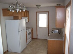 3027 N Fremont Ave in Springfield, MO - Building Photo - Building Photo