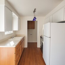 552 SE Wildcat Dr in Bend, OR - Building Photo - Building Photo