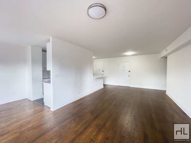 property at 401 E 88th St