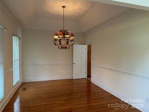 459 Brawley School Rd in Mooresville, NC - Building Photo - Building Photo