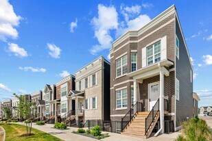 1105 SW 11th St in Ankeny, IA - Building Photo