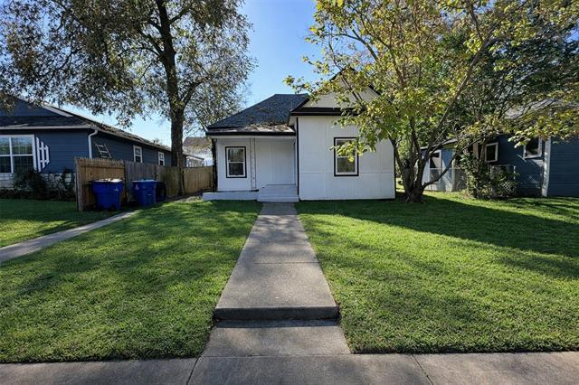 property at 522 E Woodard St