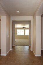14910 Via Messina Dr in Bakersfield, CA - Building Photo - Building Photo