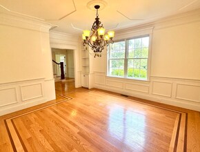 5 Sollys Way in Lexington, MA - Building Photo - Building Photo