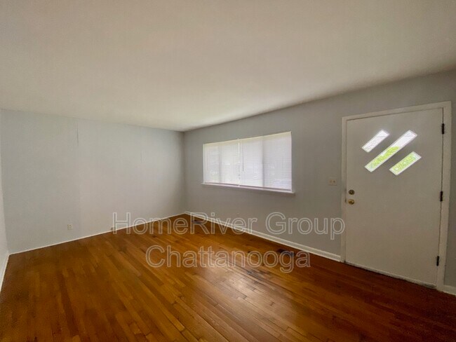 6916 Robinson Dr in Chattanooga, TN - Building Photo - Building Photo
