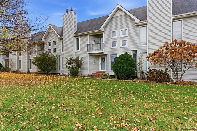 5186 E 14 Mile Rd in Warren, MI - Building Photo - Building Photo