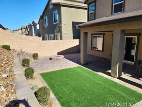 7125 Liberty Landing St in Las Vegas, NV - Building Photo - Building Photo