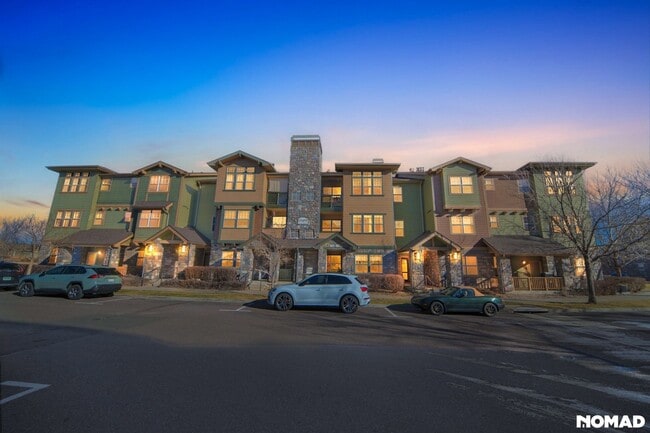 15455 Canyon Rim Dr in Englewood, CO - Foto de edificio - Building Photo