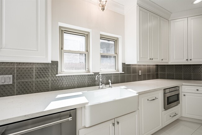 property at 207 Victoria Way