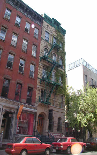 94 E 7th St in New York, NY - Building Photo - Building Photo