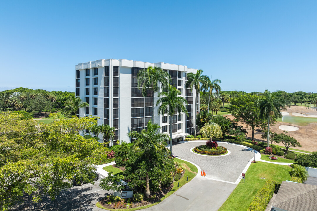 Willow Wood Midrise Condominiums in Boca Raton, FL - Foto de edificio