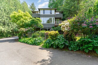 5443 45th Ave W in Seattle, WA - Building Photo - Building Photo
